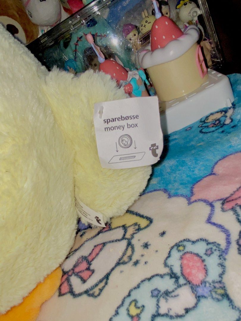 Chicken coin bank plush (Category: Plushies & Soft Toys) located in Legazpi City. Submitted by whimsy-world (Listing ID 1451085430, Image 2). Description: .