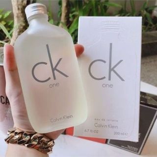 (Category: ) located in . Submitted by perfume_lover (Listing ID 1451091762, Image 1). Description: .