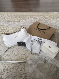 (Category: ) located in . Submitted by ir.husnaaa (Listing ID 1450998410, Image 1). Description: .