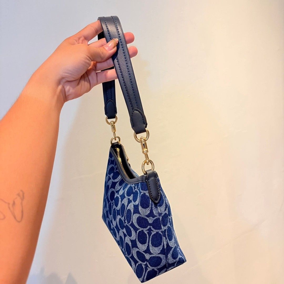 Coach Denim Signature Monogram Shoulder Bag (Category: Luxury Bags & Wallets) located in Tarlac. Submitted by jelly_thrift (Listing ID 1451115581, Image 2). Description: ukay, goods pa siya, no flaws or issue.