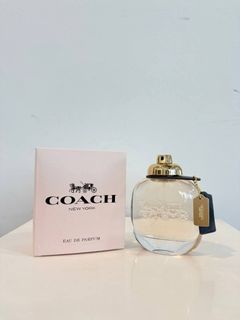 (Category: ) located in . Submitted by fragranceParfumdealer (Listing ID 1450976175, Image 1). Description: .