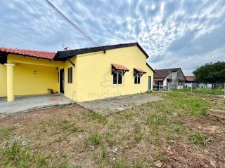 (Category: ) located in . Submitted by fadleeproperty (Listing ID 1439410518, Image 1). Description: .
