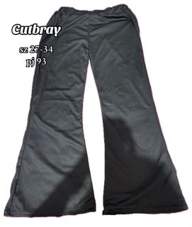 (Kategori: ) berada di . Dikirim oleh iochic_thriftique (ID iklan 1450995600, Gambar 1). Deskripsi: .