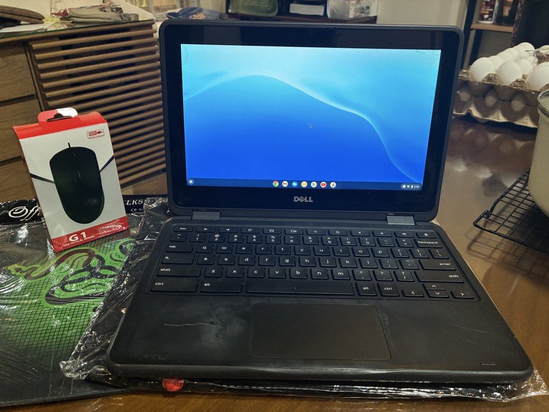 Dell TouchScreen Chromebook/Laptop - Read Description (Category: Laptops & Notebooks) located in Abucay. Submitted by fliptopsph (Listing ID 1450952385, Image 2). Description: Dell TouchScreen Chromebook/Laptop. Good for school, Work, Children Slight Issue: Bubbles In the Outer layer of the screen (Malinaw at nattouch pa naman ang screen) Freebies: - Mouse - Mousepad - Laptop Bag/Sleeve - Charger Specs: CPU - Intel Celeron N3060 Ram - 4gb ram Sto