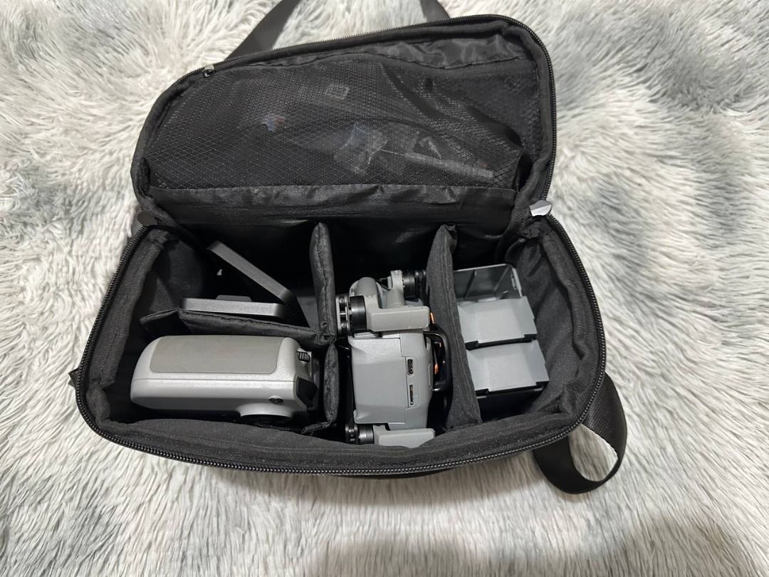 DJI Mini 5 Pro FMC complete set (Category: Drones) located in Manila. Submitted by gadjetseller122889 (Listing ID 1451045334, Image 1). Description: For Sale 38,000 DJI Mini 5 Pro FMC complete set Aircraft DJI RC-N3 Flight battery x3 Two way charging hub Shoulder bag ND Filter Set 6 set of propeller Cycle count 4, 6, 6 Meet up Q.C Batasan, Commonwealth, Fairview, SJDM Bulacan Marikina Nangka Marikina or San Mateo, Rizal. Pwede shipping via JNT or