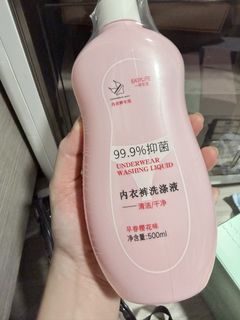 (Category: ) located in . Submitted by ziwen_817 (Listing ID 1451086162, Image 1). Description: .