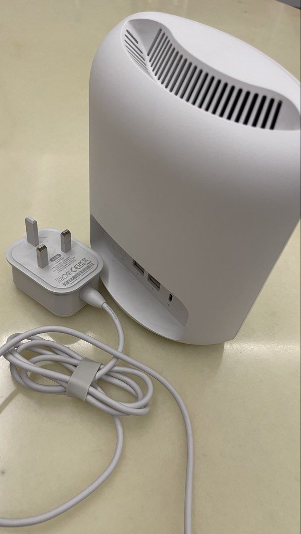 Eero WiFi Router with Power Adapter515688535510241281