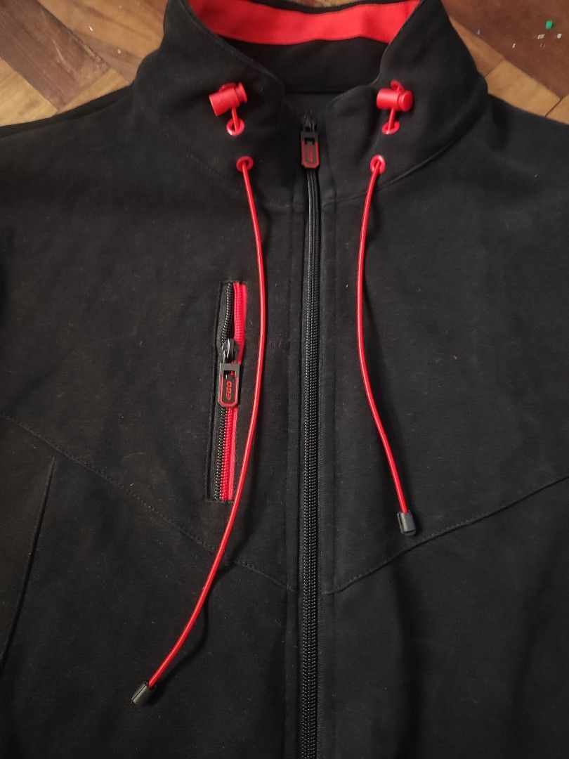 Ego Black and Red Jacket (Category: Coats, Jackets and Outerwear) located in Zamboanga. Submitted by hirayangbuwan (Listing ID 1450962149, Image 3). Description: L: 73 cm W: 53 cm Arm L: 64 cm Arm W: 16 cm.