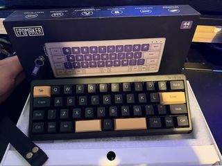 （分類：）位於 。 由 TKS2022 提交（商品編號 1451064725，圖片 1）。簡介： 。