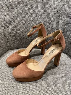 (Kategori: ) berada di . Dikirim oleh kiano_shoes (ID iklan 1451033693, Gambar 1). Deskripsi: .