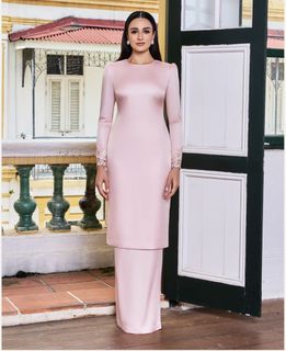 (Category: ) located in . Submitted by herrcloset (Listing ID 1450994838, Image 1). Description: .