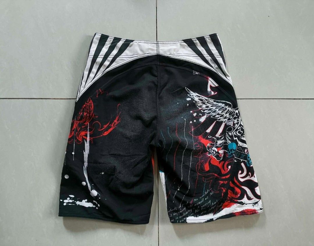 Fox Board Shorts (Category: Shorts) located in Tayabas. Submitted by renew.revibe (Listing ID 1451057494, Image 2). Description: Fox Board Shorts Good Condition May gasgas sa puwitan 32-34W / 22L 400 +SF.