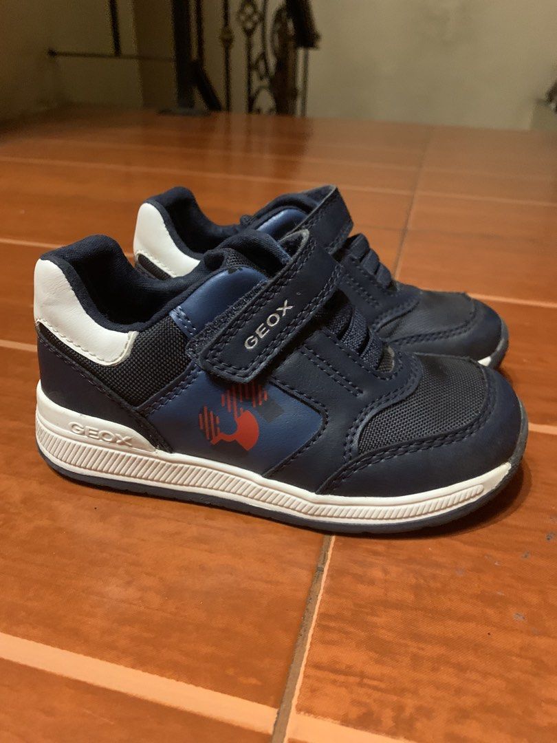 Geox Navy Blue Shoes/ 26 (Category: Babies & Kids Fashion) located in Antipolo. Submitted by TheOne21 (Listing ID 1450963162, Image 2). Description: .