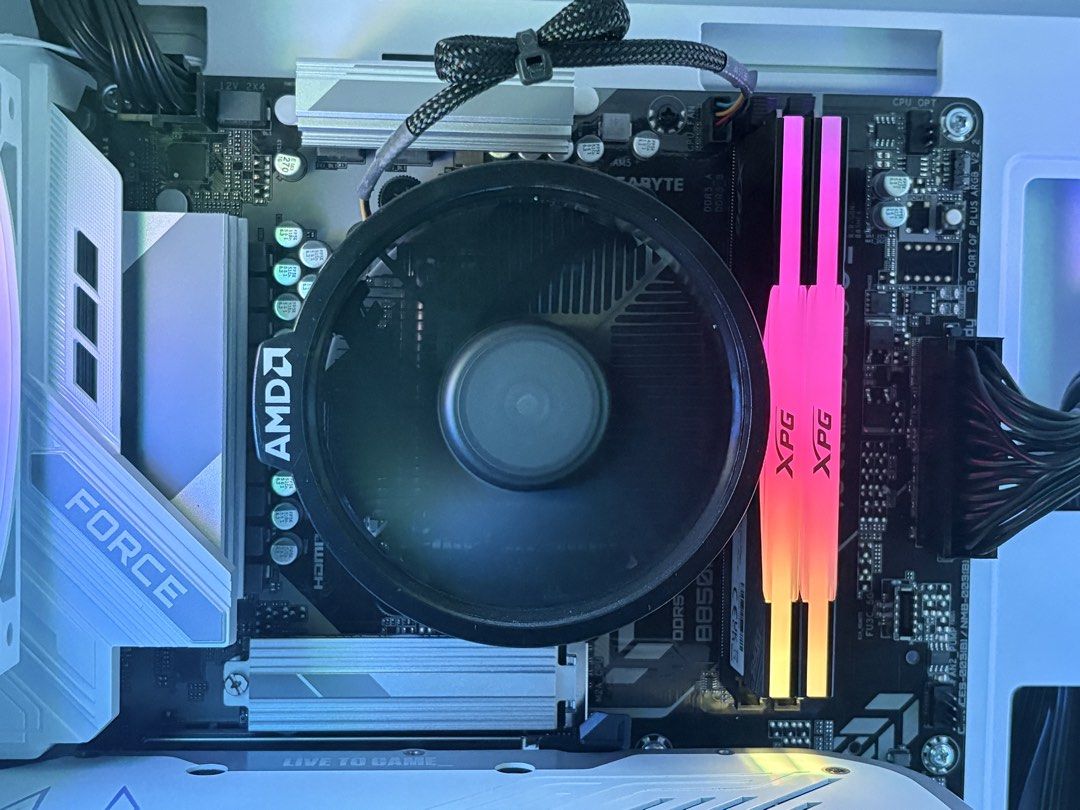 Gigabyte B850M Force Motherboard515823690790348802