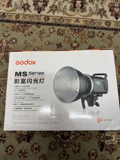 （分類：）位於 。 由 brozzasky 提交（商品編號 1451122839，圖片 1）。簡介： 。
