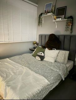 (Category: ) located in . Submitted by Mardia22 (Listing ID 1450954590, Image 1). Description: .