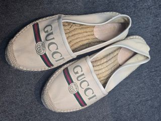 (Category: ) located in . Submitted by mluxeph (Listing ID 1450962942, Image 1). Description: .