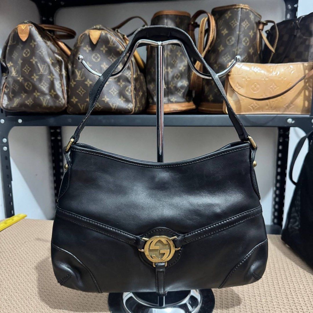 Gucci GG Reins Shoulder Bag (Category: Luxury Bags & Wallets) located in Manila. Submitted by retro.archives (Listing ID 1450975165, Image 1). Description: Gucci GG Reins Shoulder Bag Condition & Flaws: (See Detailed Pictures Attached) Made in Italy 📐 Measurements in CM Height: 20 Width: 30 Depth: - Drop: 18 Code: 114877 2123 📎 TAKE NOTE : • Please note that this is a used / thrifted piece, and minor imperfections are part of its unique story a