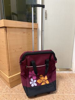 （分類：）位於 。 由 eina.h 提交（商品編號 1451014525，圖片 1）。簡介： 。