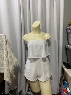 (Category: ) located in . Submitted by _firstdateboutique (Listing ID 1451095128, Image 1). Description: .