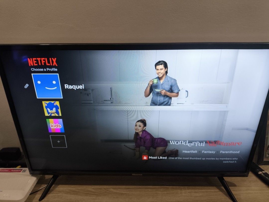 Hisense 32" LED Tech TV Model 32E5600 w/ android stick (Category: TV) located in Quezon City. Submitted by albenizkey (Listing ID 1451083269, Image 1). Description: - Hisense 32 inch LED TV - Model: 32E5600 - Supports 100-240V, 50/60Hz - Perfect for streaming Netflix and other apps - HDMI ports available - Comes with a Fire TV Stick - In excellent working condition.