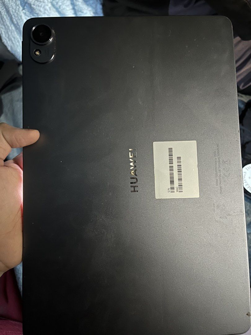 Huawei MatePad 11.5 S Bundle w/ Smart Keyboard (Category: Android) located in Manila. Submitted by silentdolphin.e806aa (Listing ID 1450987588, Image 3). Description: ✅ Excellent/Like New Condition ✅ 100% Working, No Issues ✅ Includes Smart Keyboard ✅ Well-maintained and rarely used ✅ with original charger.