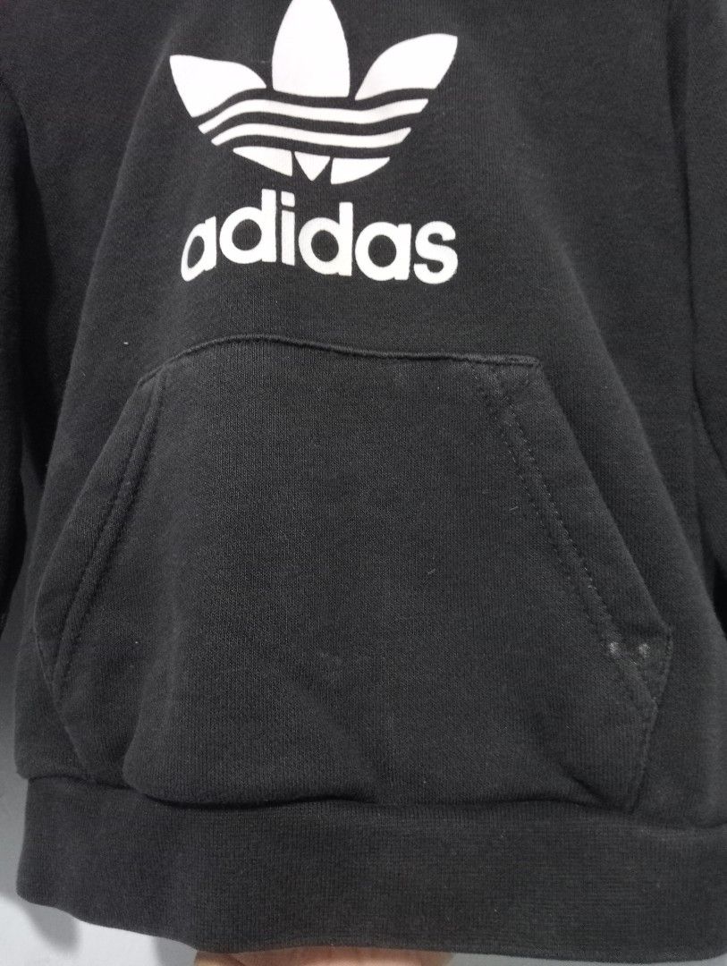 JAKET ADIDAS ANAK (Kategori: 1 hingga 3 tahun) berada di Surakarta. Dikirim oleh garagesolo_ (ID iklan 1451012853, Gambar 2). Deskripsi: good condition size 2 tahun gemoy dikirim dalam keadaan sudah di cuci bisa oren +15% admin negara.
