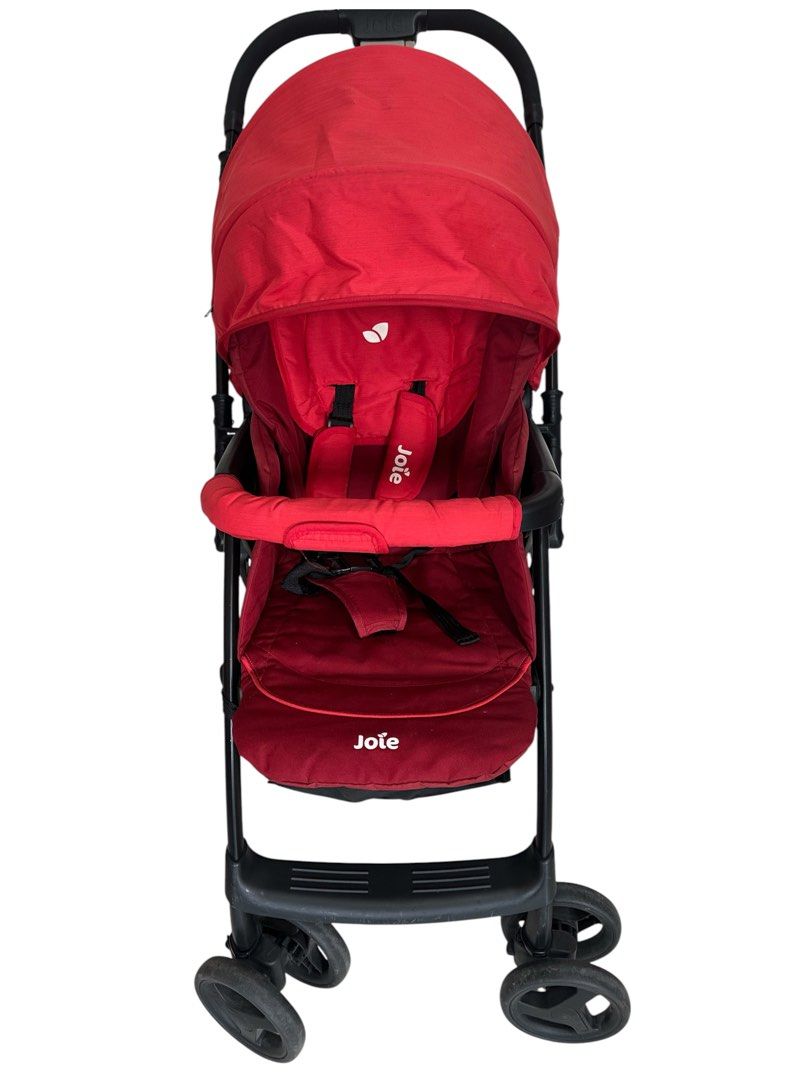 JOIE MIRUS REVERSIBLE STROLLER (Category: Strollers) located in Manila. Submitted by pabakal (Listing ID 1450990305, Image 2). Description: Excellent condition No issue Just minor signs of usage only Taguig loc 4.8k only Check Joie website for detailed specs https://joiebaby.com/eu/mirus-reversible-pushbar-stroller.