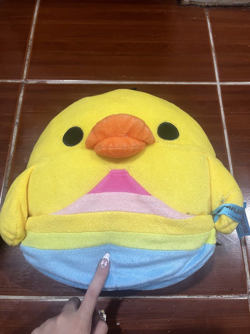 Jumbo Kiiroitori plush (Category: Plushies & Soft Toys) located in Manila. Submitted by lovveegeli (Listing ID 1451094876, Image 1). Description: .