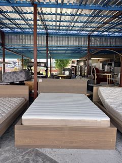 (Category: ) located in . Submitted by mkusefurniture (Listing ID 1450995129, Image 1). Description: .