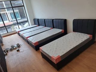 (Category: ) located in . Submitted by mktfurniture01137356676 (Listing ID 1450952354, Image 1). Description: .
