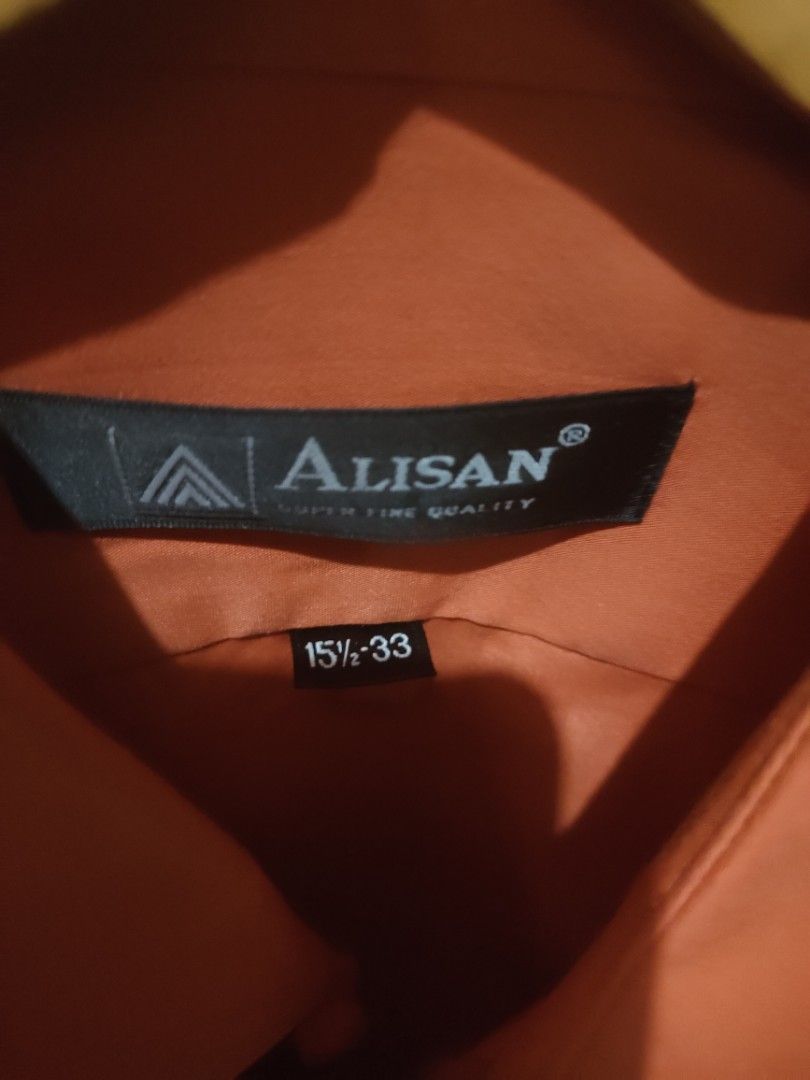 Kemeja Alisan orange size 15 1/2 - 33 (Kategori: Atasan) berada di Tangerang. Dikirim oleh en.ye (ID iklan 1451056167, Gambar 3). Deskripsi: Lebar dada 55cm panjang pundak ke bawah 73cm perkiraan L orange tapi bukan yg orange jeruk,agak ke warna bata.