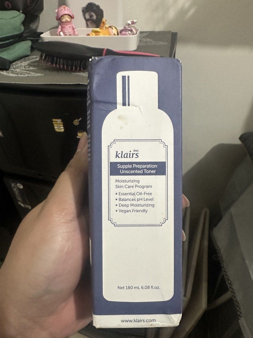 Klairs Supple Preparation Unscented Toner (180ml) (Category: Face Care) located in Quezon City. Submitted by benbop26 (Listing ID 1451093129, Image 1). Description: Brand New, Sealed Slightly Negotiable.