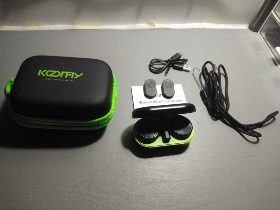 Koorfy wireless microphone usb c (Category: Microphones) located in Caloocan City. Submitted by hikarurimoru451 (Listing ID 1451062431, Image 1). Description: Used only once Come with original charging cable, magnetic clipper, necklace lanyard and hard case.