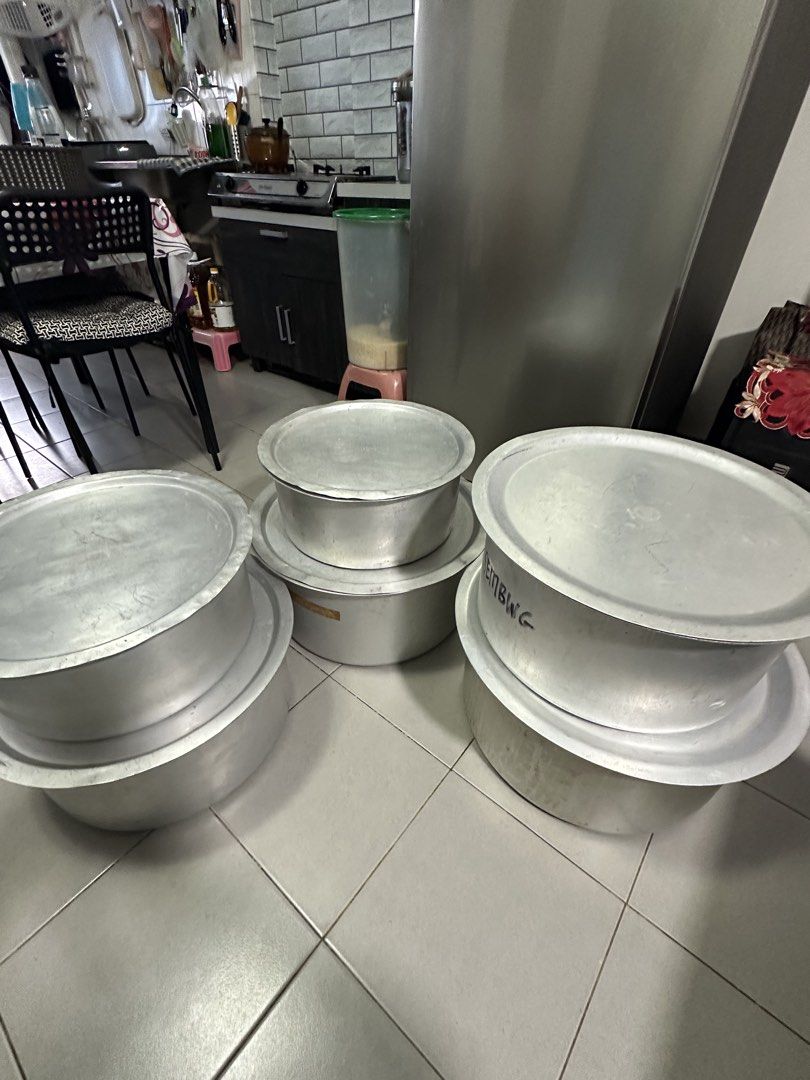 Large Aluminium Stock Pot with Lid515753474230200325
