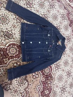 (Category: ) located in . Submitted by eyna142 (Listing ID 1451038848, Image 1). Description: .