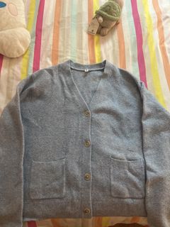 (Category: ) located in . Submitted by .preloved.essentials (Listing ID 1451014308, Image 1). Description: .