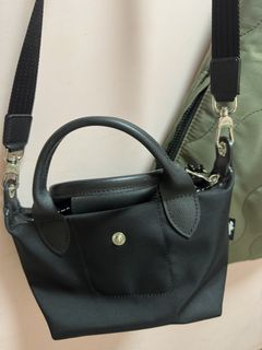 （分類：）位於 。 由 wongcl0904 提交（商品編號 1451072337，圖片 1）。簡介： 。