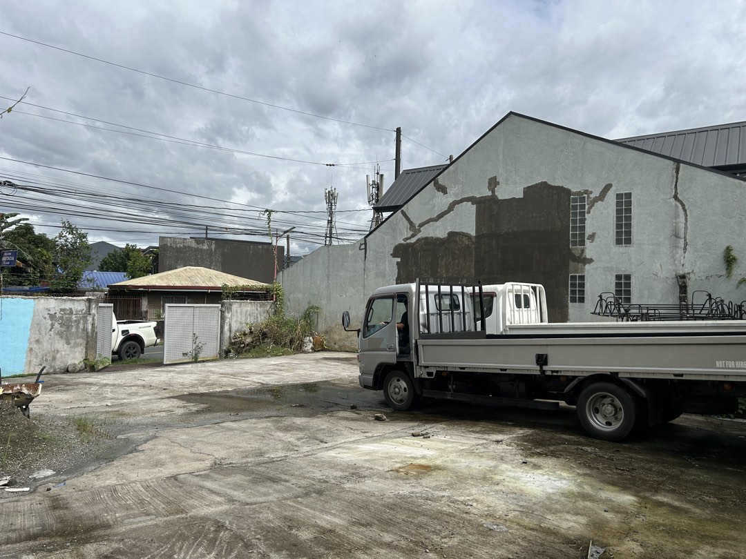 (Category: ) located in . Submitted by truckph.09171686456 (Listing ID 1451093893, Image 1). Description: .