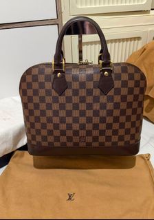 (Kategori: ) berada di . Dikirim oleh razhbags (ID iklan 1451049644, Gambar 1). Deskripsi: .