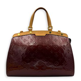 (Category: ) located in . Submitted by carousellluxury (Listing ID 1451034125, Image 1). Description: .
