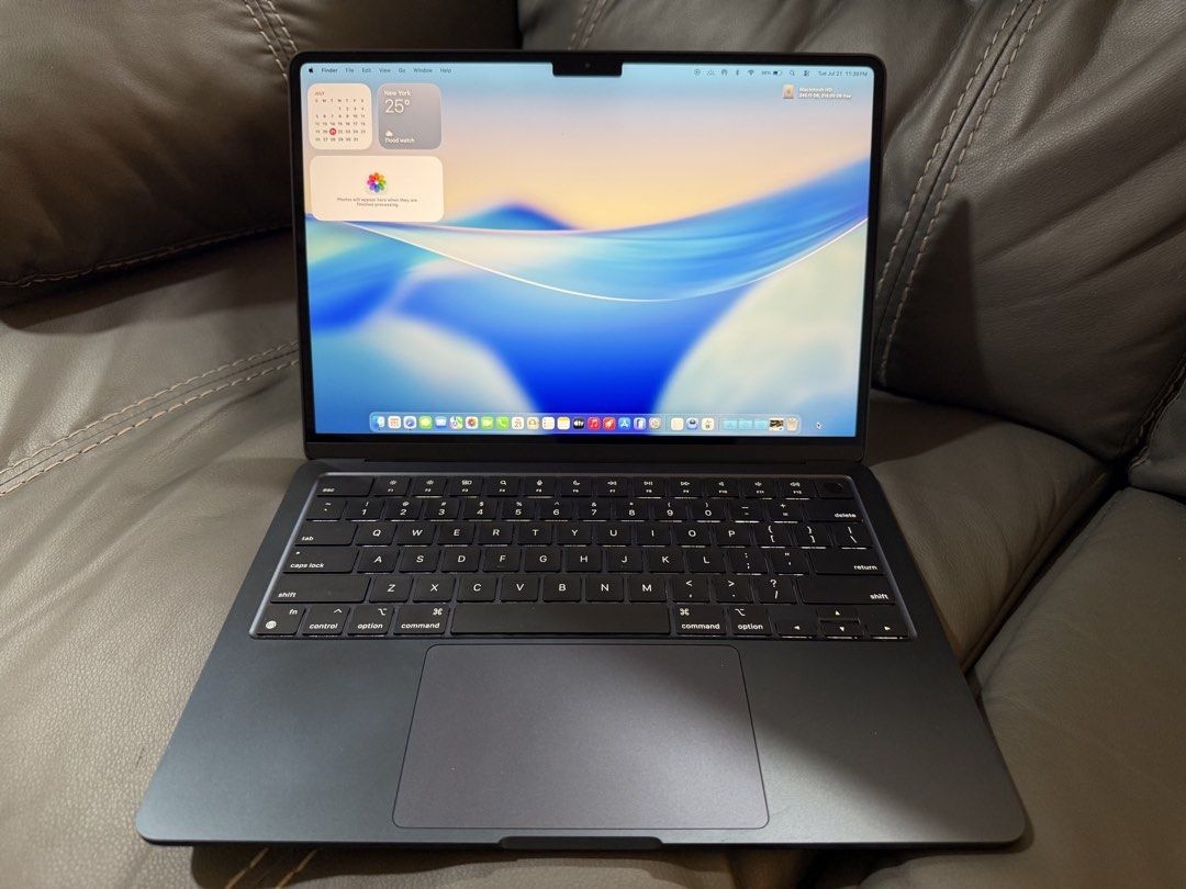 macbook-air-m3-100-battery-computers-tech-laptops-notebooks-on