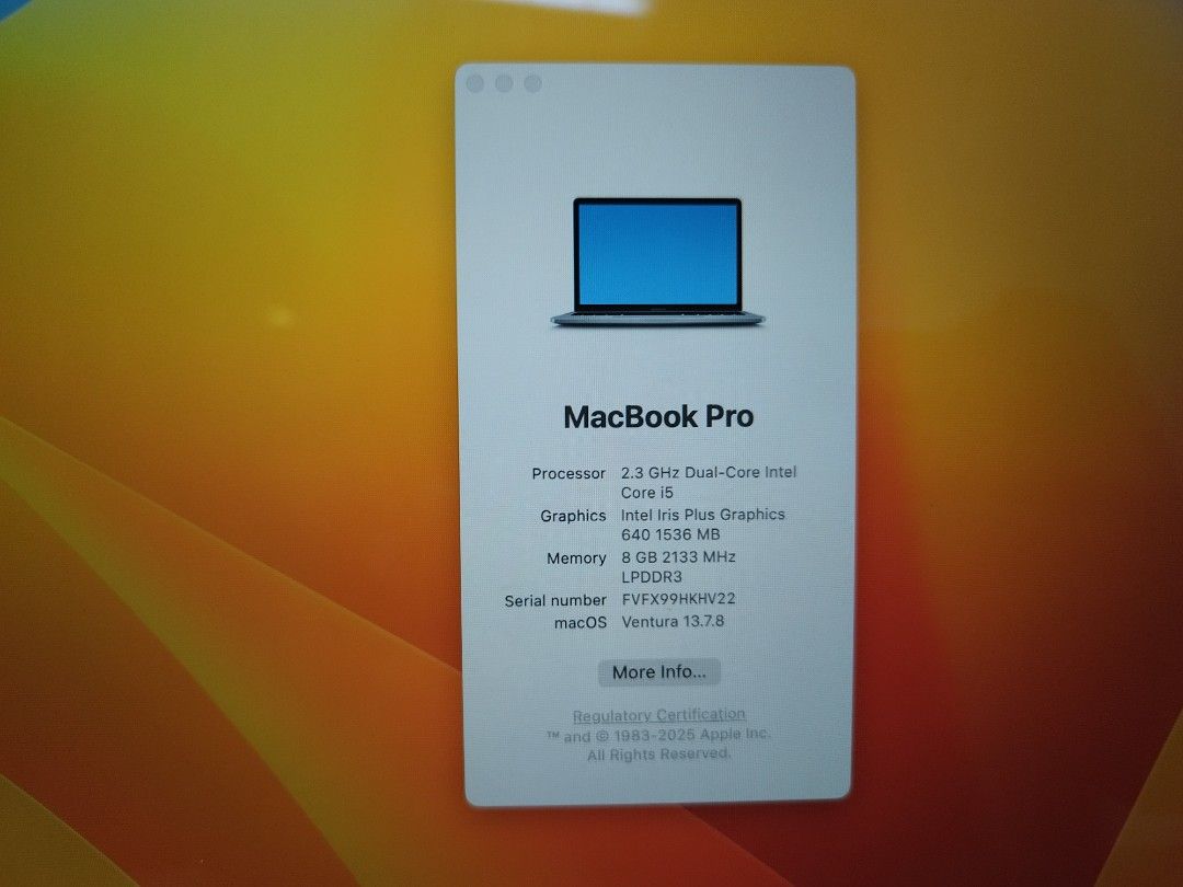MacBook Pro 2017 lightly used515667475290531843