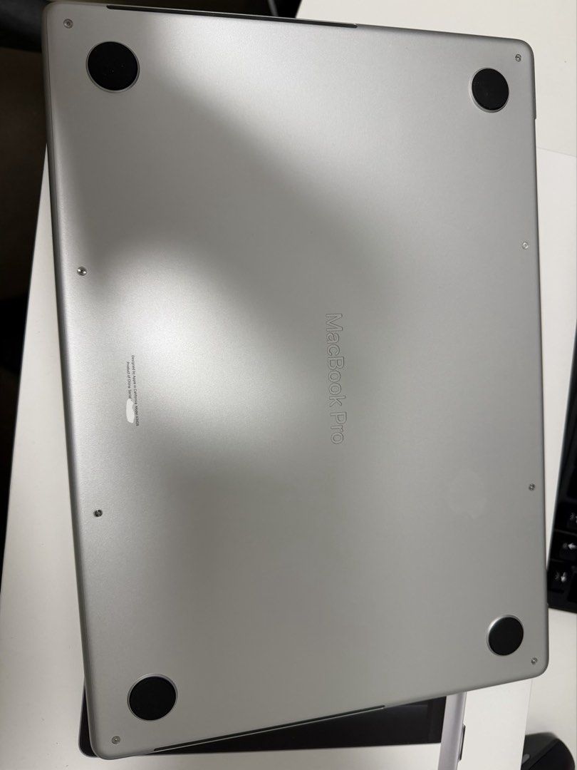 MacBook Pro M5 Pro 24G/1TB Silver515210890340608005