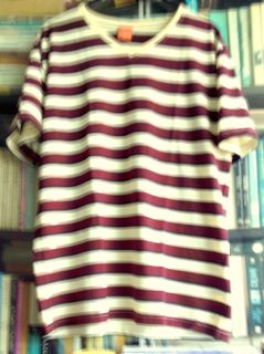 （分類：）位於 。 由 book_and_music_lover 提交（商品編號 1451107871，圖片 1）。簡介： 。