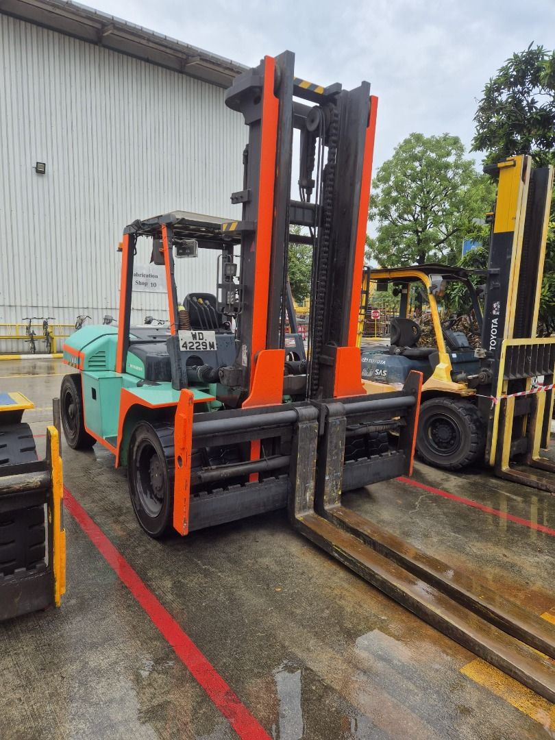 Mitsubishi FD 100NH Auto (Category: Used Commercial Vehicles for Sale) located in Singapore. Submitted by dunicorn (Listing ID 1451030988, Image 3). Description: Mitsubishi 10T forklift [Diesel] Model: FD100NH Truck weight is 13740 kg. Make: September 2020. Load tire tread width is 1800 mm. Front and rear tire size is 9.00-20. Hours on the meter: 4908. Ready for work Send indicative price for negotiation.
