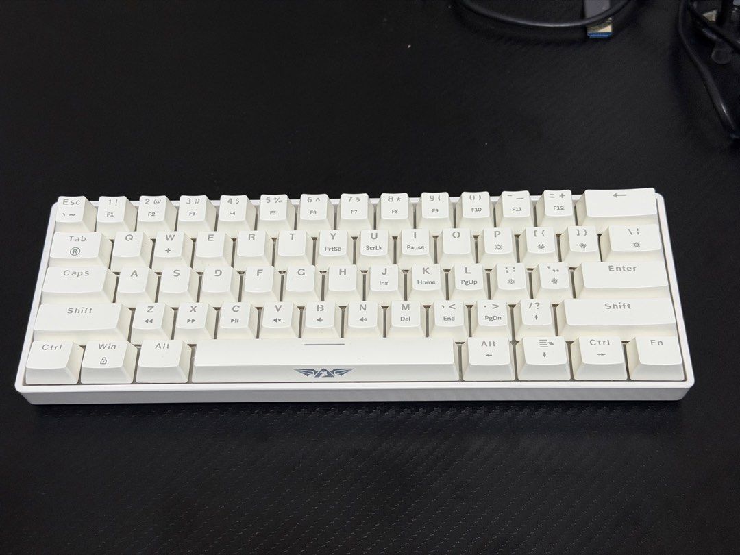 MKA-1CNEX White Mechanical Keyboard515673432691189763