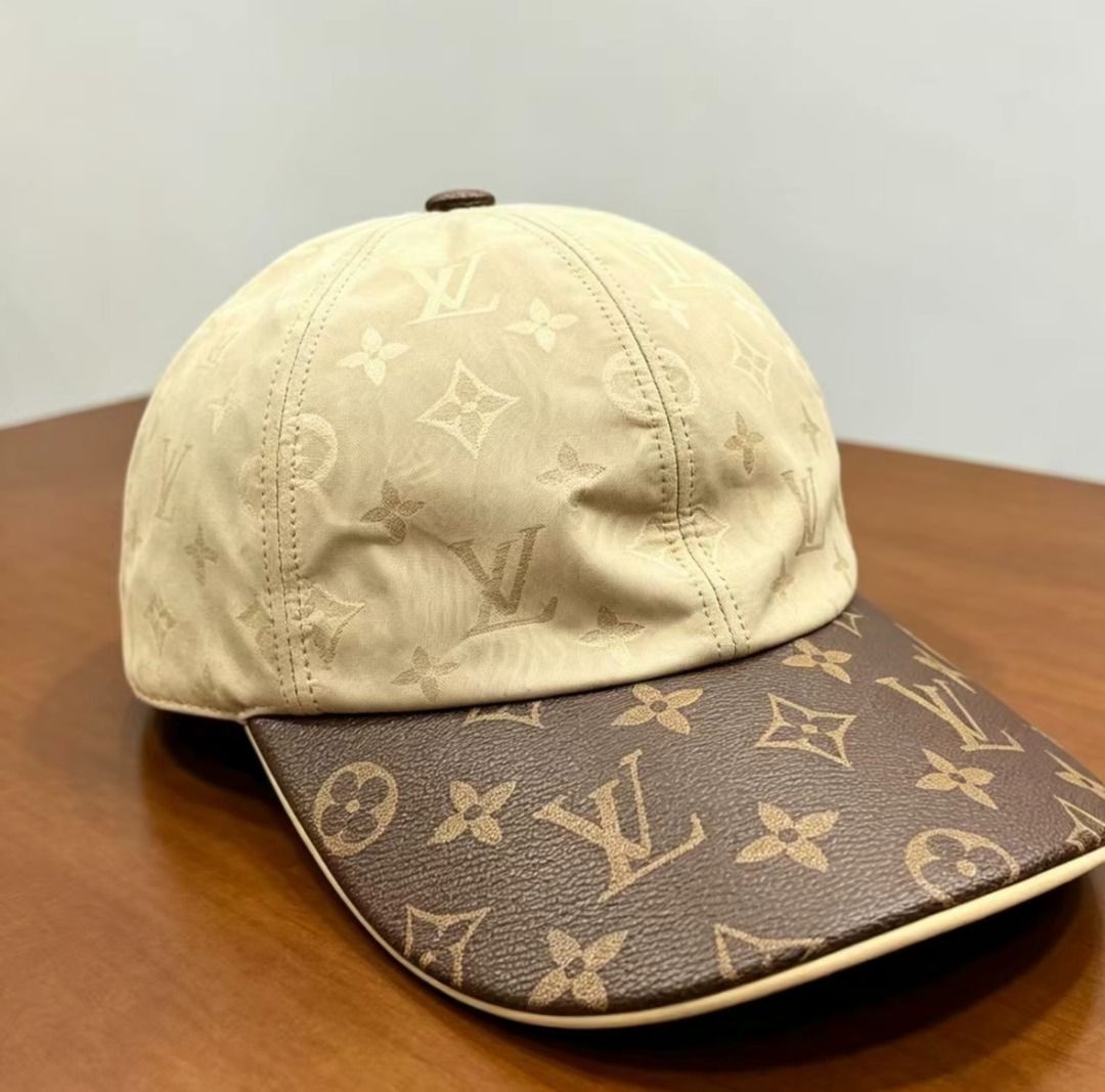 Monogram Baseball Cap (Category: Caps & Hats) located in Singapore. Submitted by anna12138 (Listing ID 1450959340, Image 1). Description: Pre-loved for sale, real photos available, genuine item, no bargaining, comes with branded tote bag packaging.