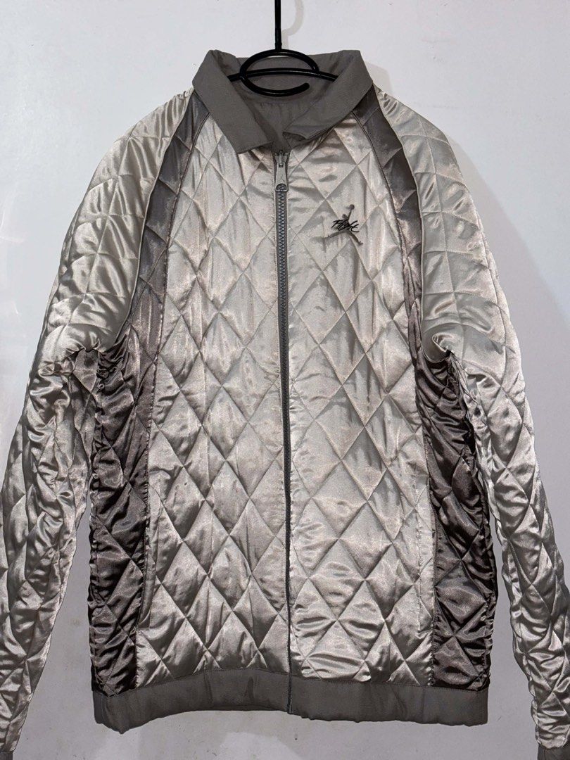 Nike Air Jordan Flight Heritage Reversible Jacket/Bomber (Category: Coats, Jackets and Outerwear) located in Bulacan. Submitted by luispresko (Listing ID 1451067718, Image 3). Description: FS Nike Air Jordan Flight Heritage Reversible Jacket/Bomber 💥 medium on tag, fit to large 22x30 good as new 🛎️DM DM D A I L Y S I G H T L O C A L.