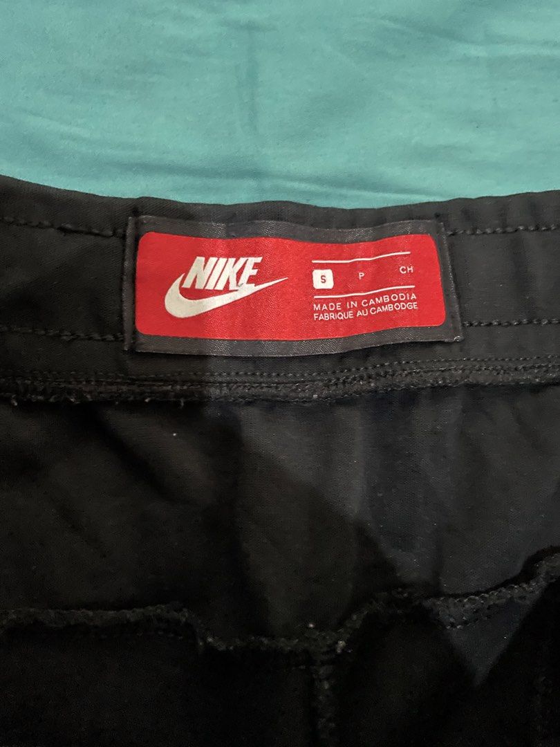 Nike Tech Fleece (Category: Shorts) located in Manila. Submitted by zyzymamen (Listing ID 1451031465, Image 3). Description: .